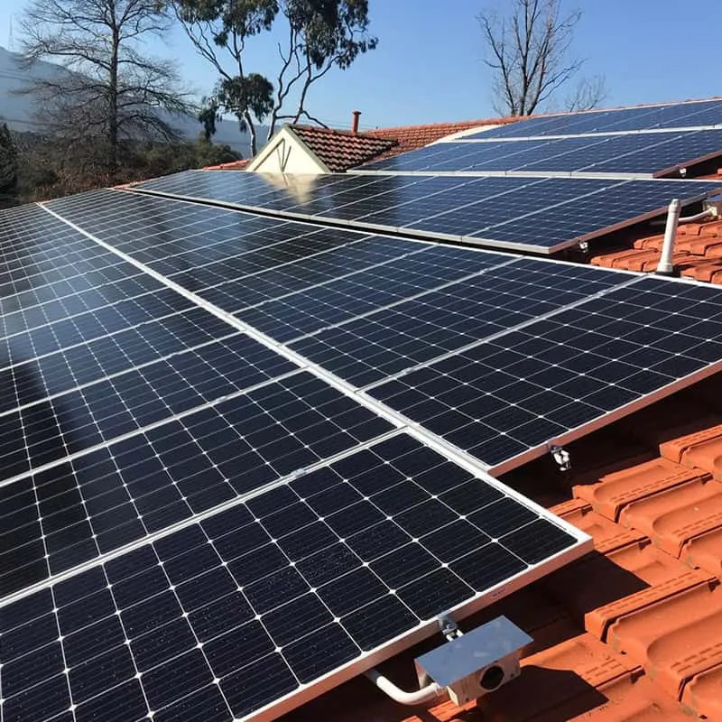 Guida di montaggio per tetti di tegole 3200 mm con clip di terra